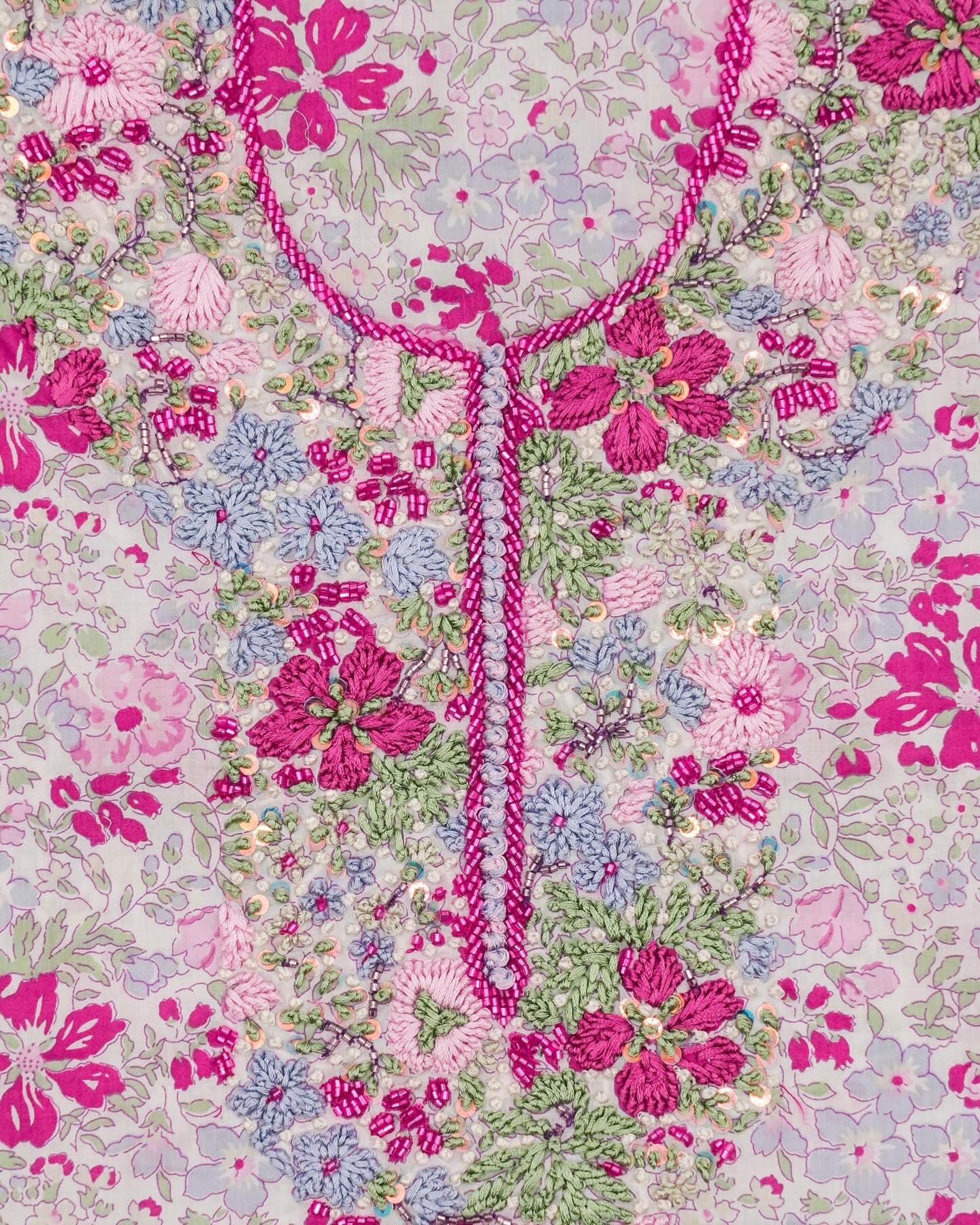 Hand embroidery Jalabiya